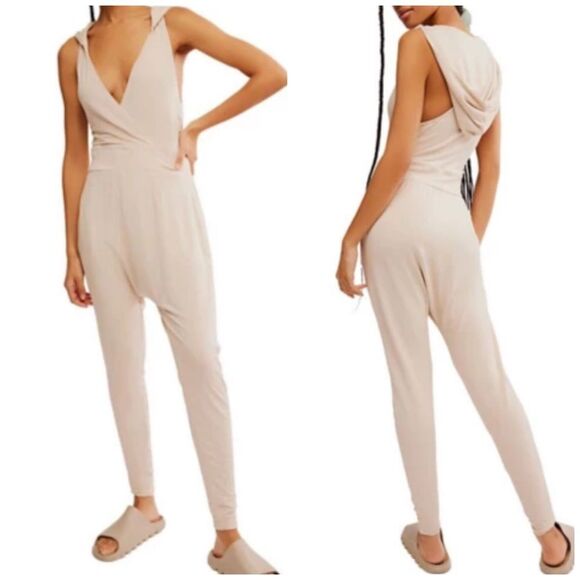 Free People Women's FP Movement Second Chance Onesie size larger nwt neutral - Picture 1 of 10